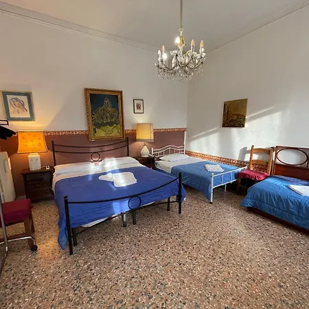 Princess Canal View *