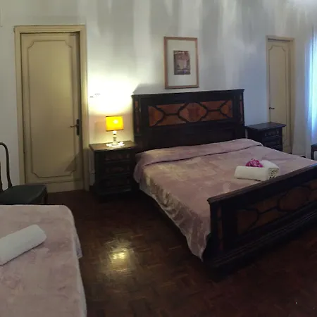 Princess Canal View Апартаменты Венеция
