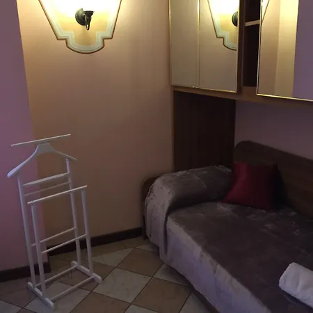 Princess Canal View Апартаменты