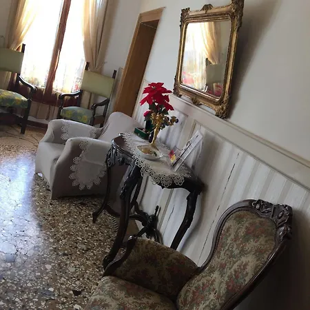 Princess Canal View Apartment