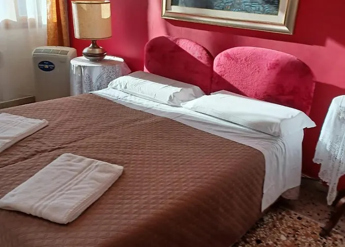 Daire Princess Canal View