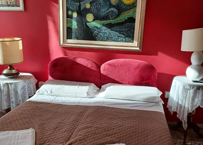 Princess Canal View *