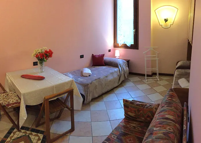 Daire Princess Canal View *