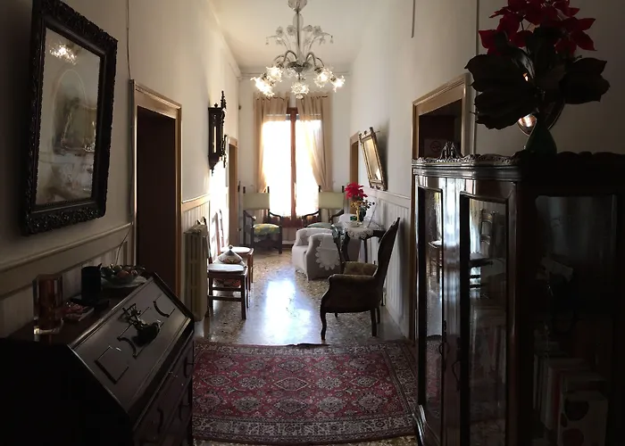 Daire Princess Canal View *