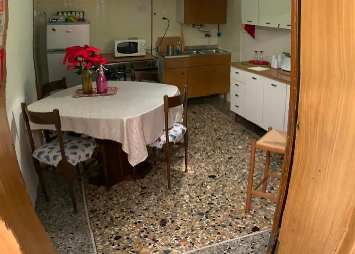 Princess Canal View Daire