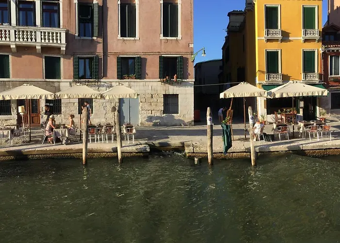 Princess Canal View Venedik